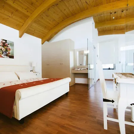 Semi-detached House With Private Pool