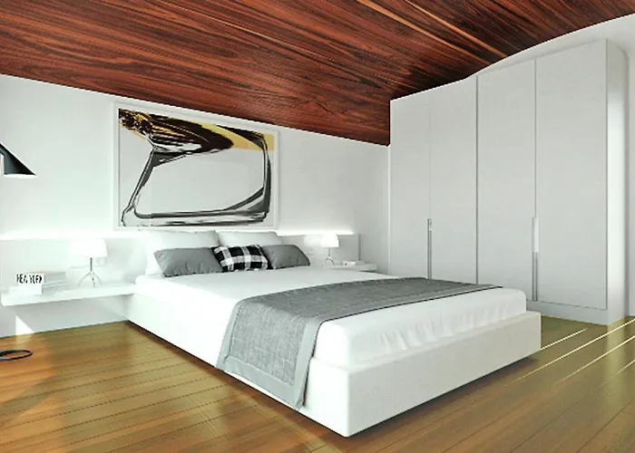 Semi-detached House With Private Pool 라도스