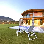 Semi-detached House With Private Pool * Lardos
